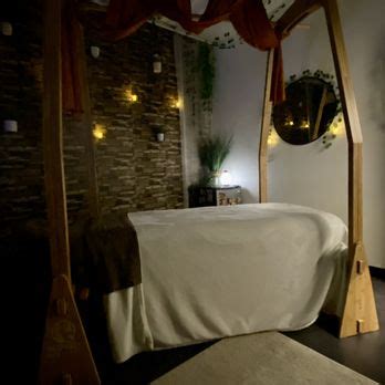 Top 10 Best happy ending massage parlor Near Montreal,。